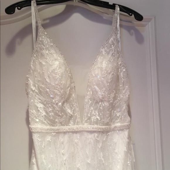 Calla Blanche Wedding Dress - Picture 4 of 12